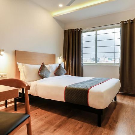 Super Townhouse The Landmark إندور المظهر الخارجي الصورة
